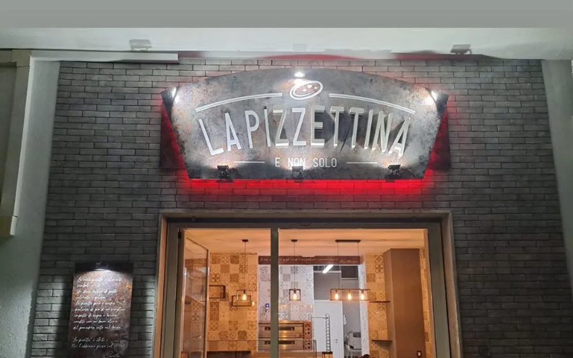 Il locale de La Pizzettina in Via Rio Sparto 10, 65129 Pescara (PE)
